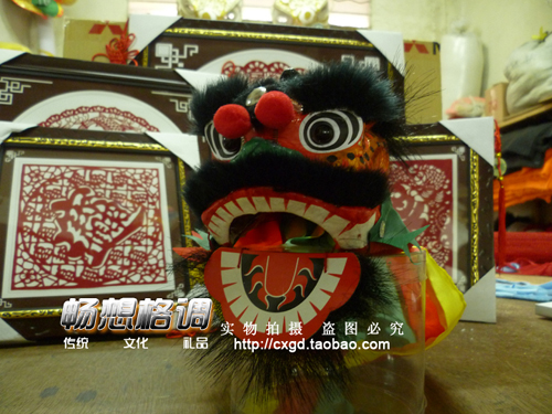 小号拳头狮 正宗佛山送老外中国风特色传统醒狮头礼品礼物玩具在类目 特色手工艺, 地区民间特色手工艺, 其他中 - 来自Buy2taobao.com提供专业的淘宝代购服务