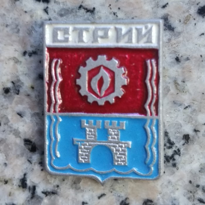 苏联城市城徽证章 徽章 7在类目 古董/邮币/字画/收藏, 票证/标牌章, 徽章/纪念章/佩件中 - 来自Buy2taobao.com提供专业的淘宝代购服务