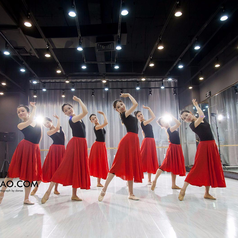 square dance clothing new pattern suit modern dance adult Classical dance Uniforms costume Xinjiang Big swing skirtin the Women's clothing/Boutique , Costume/National costume/Stage costumes , National costume/Costumes category - from Buy2taobao.com to provide professional Taobao agent buy service