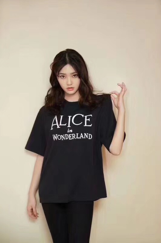 QNY夏季短袖全棉ALICE字母情侶款在類目 女裝/女士精品, T恤中 - 來自Buy2taobao.com提供專業的淘寶代購服務