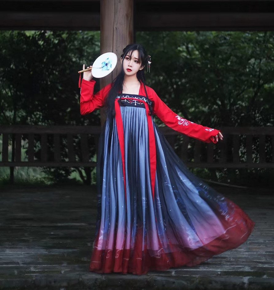 大摆舞蹈服胖妹妹仙气传统中式原创红色汉服女 古装 霸气 超仙学在类目 女装/女士精品, 唐装/民族服装/舞台服装, 民族服装/舞台装中 - 来自Buy2taobao.com提供专业的淘宝代购服务