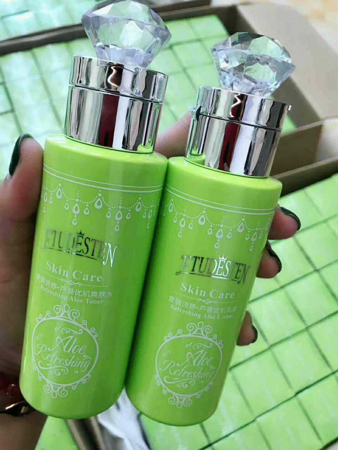 Aishiting aloe Water emulsion suit Skin oil Acne muscle Place an order Same item Facial mask quality goodsin the Family/Personal Cleaning Tools , Personal care cleaning appliances , Spray bottle/Cream of bottling category - from Buy2taobao.com to provide professional Taobao agent buy service