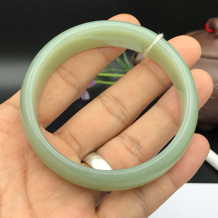 新疆玉手镯和田玉手镯青白玉手镯且末玉料手镯包邮内径60mm|ruв категории ювелирные изделия/алмаз/жадеит/золото, нефрит, украшения - от Buy2taobao.com для оказания профессиональной услуги покупки агента Taobao