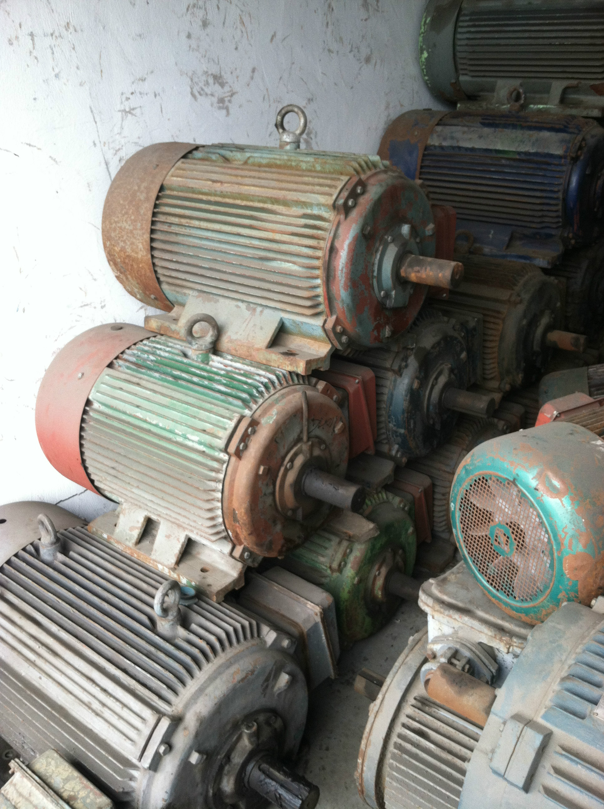 出售各系列原包旧电机/电动机/马达 Y112M-6 2.2KW 铜线|msdalam kategori perkakasan/alat, perkakasan elektrik, motor elektrik - dari Buy2taobao.com untuk memberikan perkhidmatan ejen Taobao profesional membeli