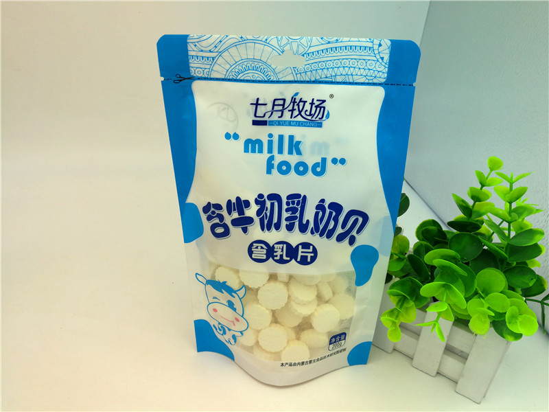 二袋包郵七月牧場牛初乳奶貝奶片200g含乳食品內蒙古特産幹吃奶片在類目 零食/堅果/特產, 奶酪/乳製品/, 內蒙古奶酪中 - 來自Buy2taobao.com提供專業的淘寶代購服務