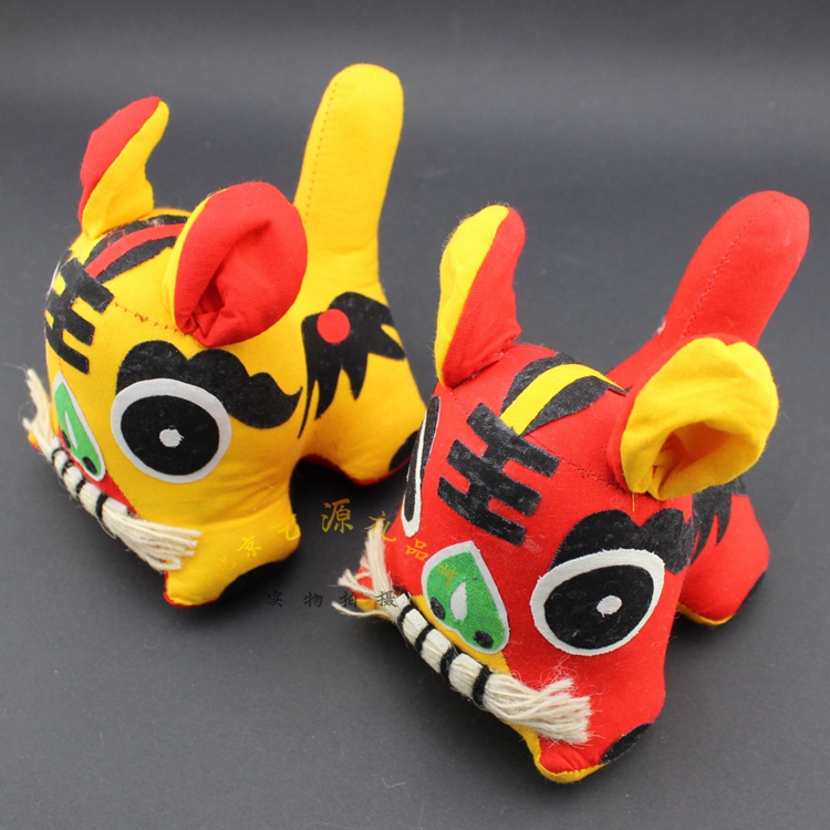 Chinese style Home Decoration Cloth tiger Pure handwork Coarse cloth go abroad Special gift Foreignerin the Arts and crafts , Folk arts and crafts Features , Cloth tiger category - from Buy2taobao.com to provide professional Taobao agent buy service