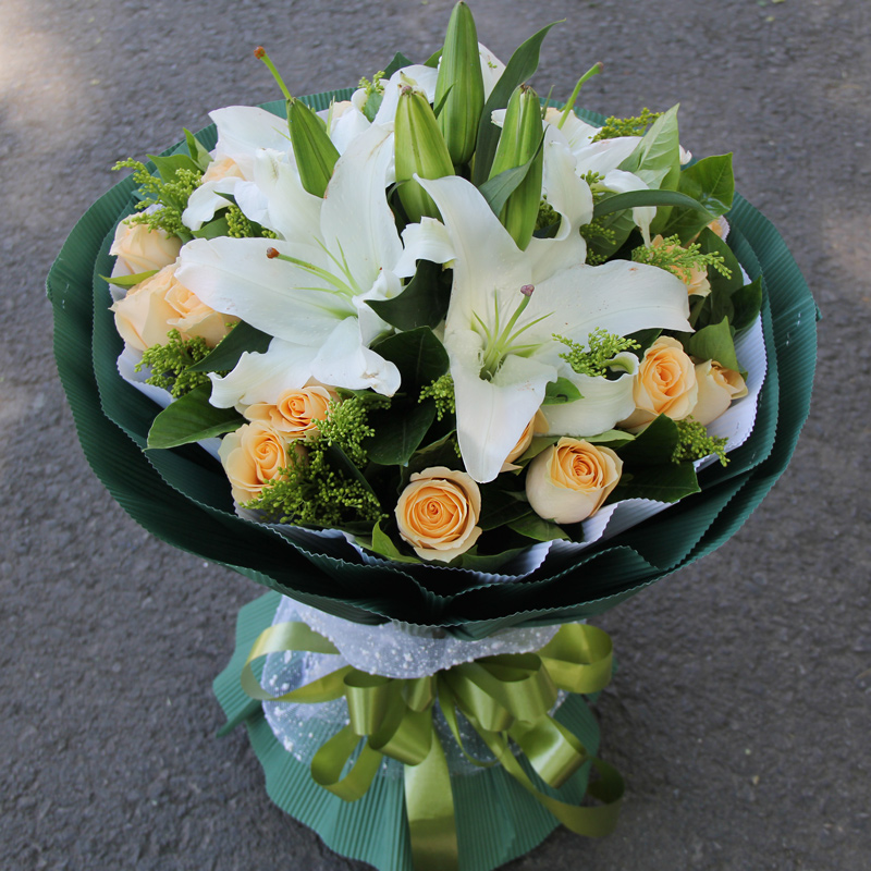 百合玫瑰花束上海广州北京杭州重庆成都南京南昌全国同城鲜花速递在类目 鲜花速递/花卉仿真/绿植园艺, 鲜花速递(同城)中 - 来自Buy2taobao.com提供专业的淘宝代购服务