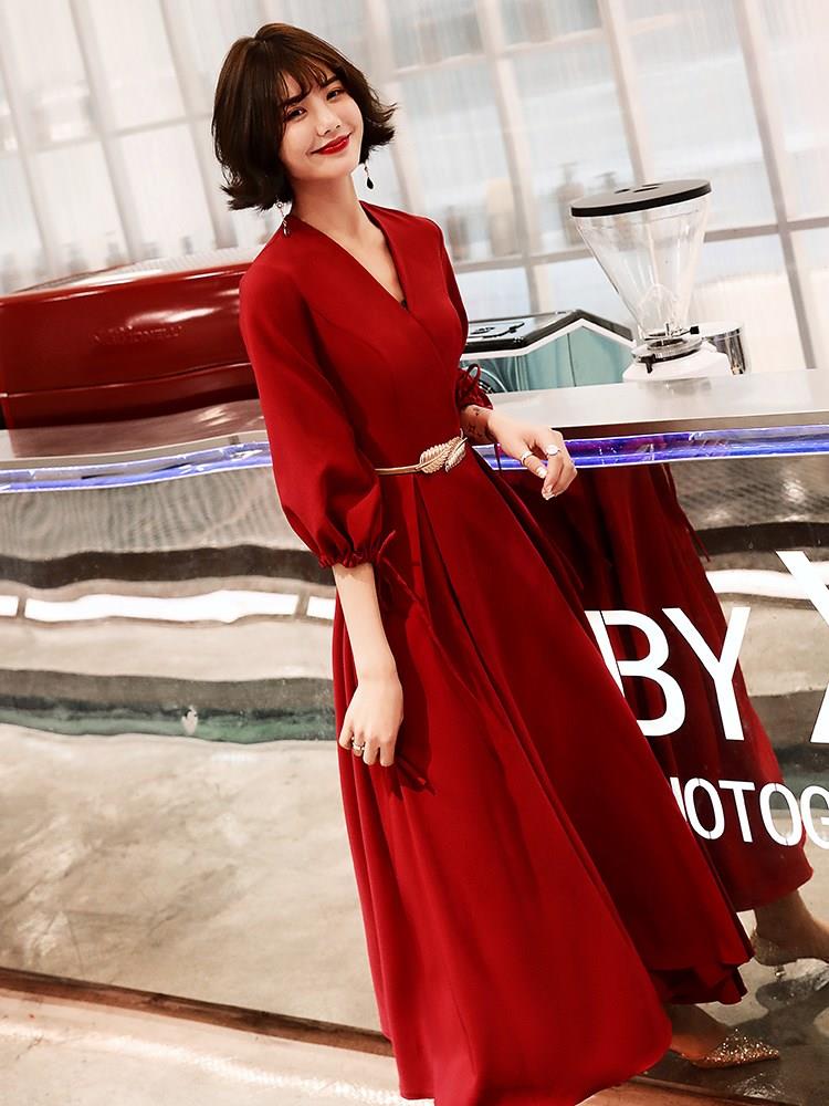 敬酒服新娘2019春夏季新款结婚礼服显瘦订婚回门礼服遮肚高腰在类目 女装/女士精品, 婚纱/旗袍/礼服, 礼服/晚装中 - 来自Buy2taobao.com提供专业的淘宝代购服务