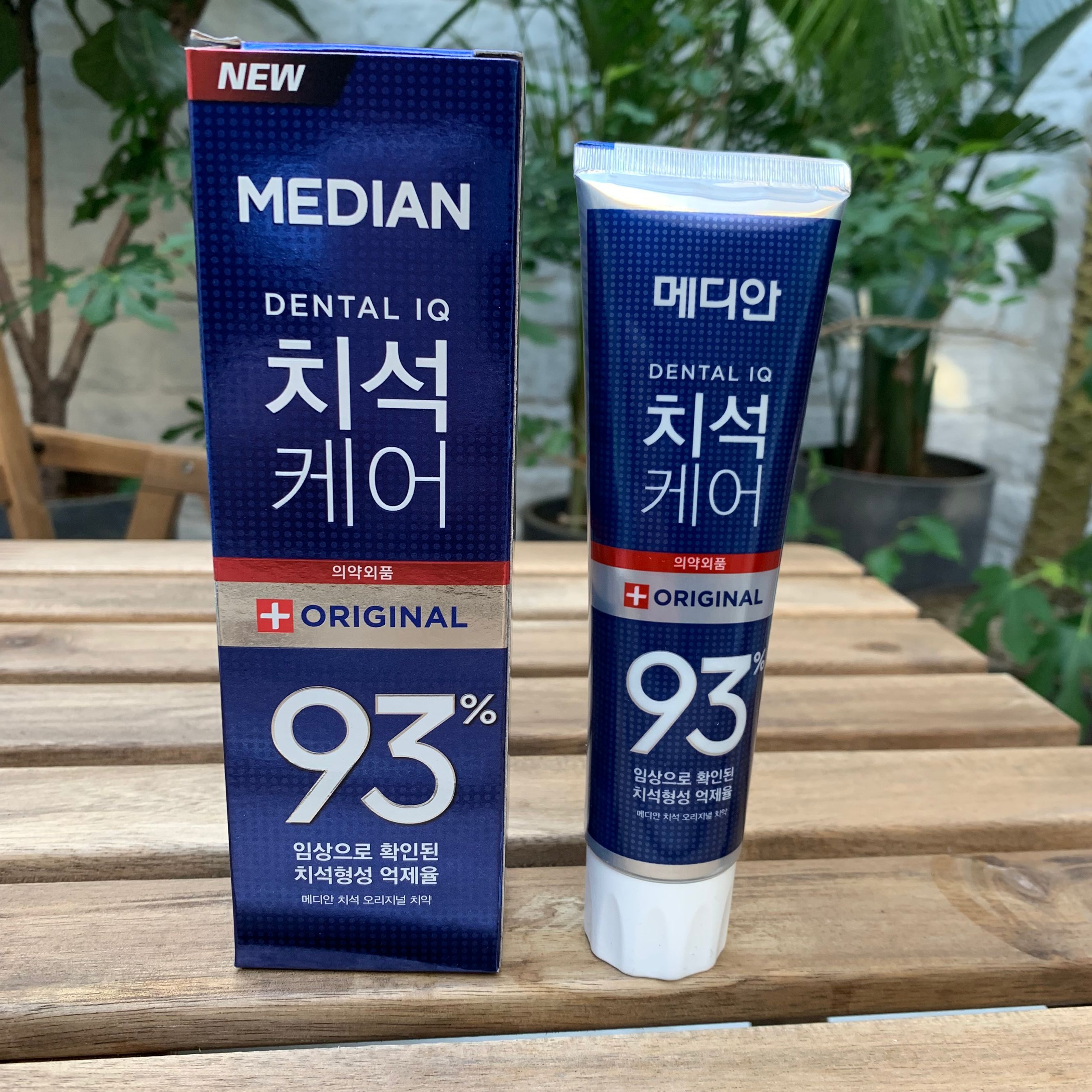 Korean imports Amore Mai Dian 93 toothpaste To bad breath Tartar Removing yellow tone freshin the Care cleaners/Sanitary napkins/Paper/Aromatherapy , Shampoo bath/Personal cleanliness , Oral Care , Toothpaste category - from Buy2taobao.com to provide professional Taobao agent buy service