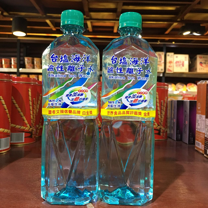 台湾进口 台盐海洋碱性离子水850ML 改善酸性体质在类目 咖啡/麦片/冲饮, 饮料, 矿泉水/纯净水中 - 来自Buy2taobao.com提供专业的淘宝代购服务