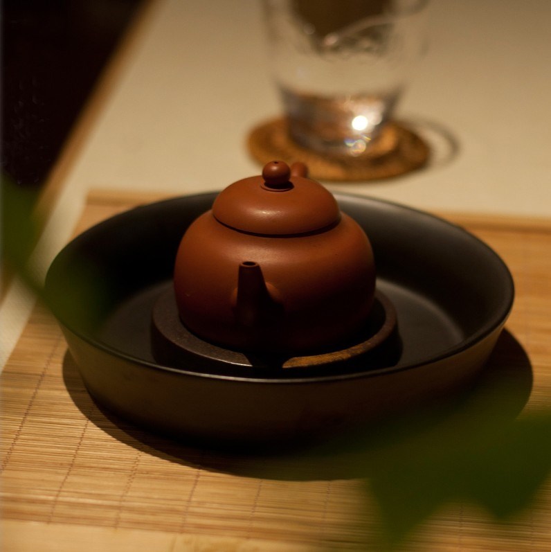 黑壶承日式干泡盘 养壶垫 亚光黑粗陶壶承茶具配件 茶道零配 茶承在类目 餐饮具, 茶具, 茶道/零配中 - 来自Buy2taobao.com提供专业的淘宝代购服务