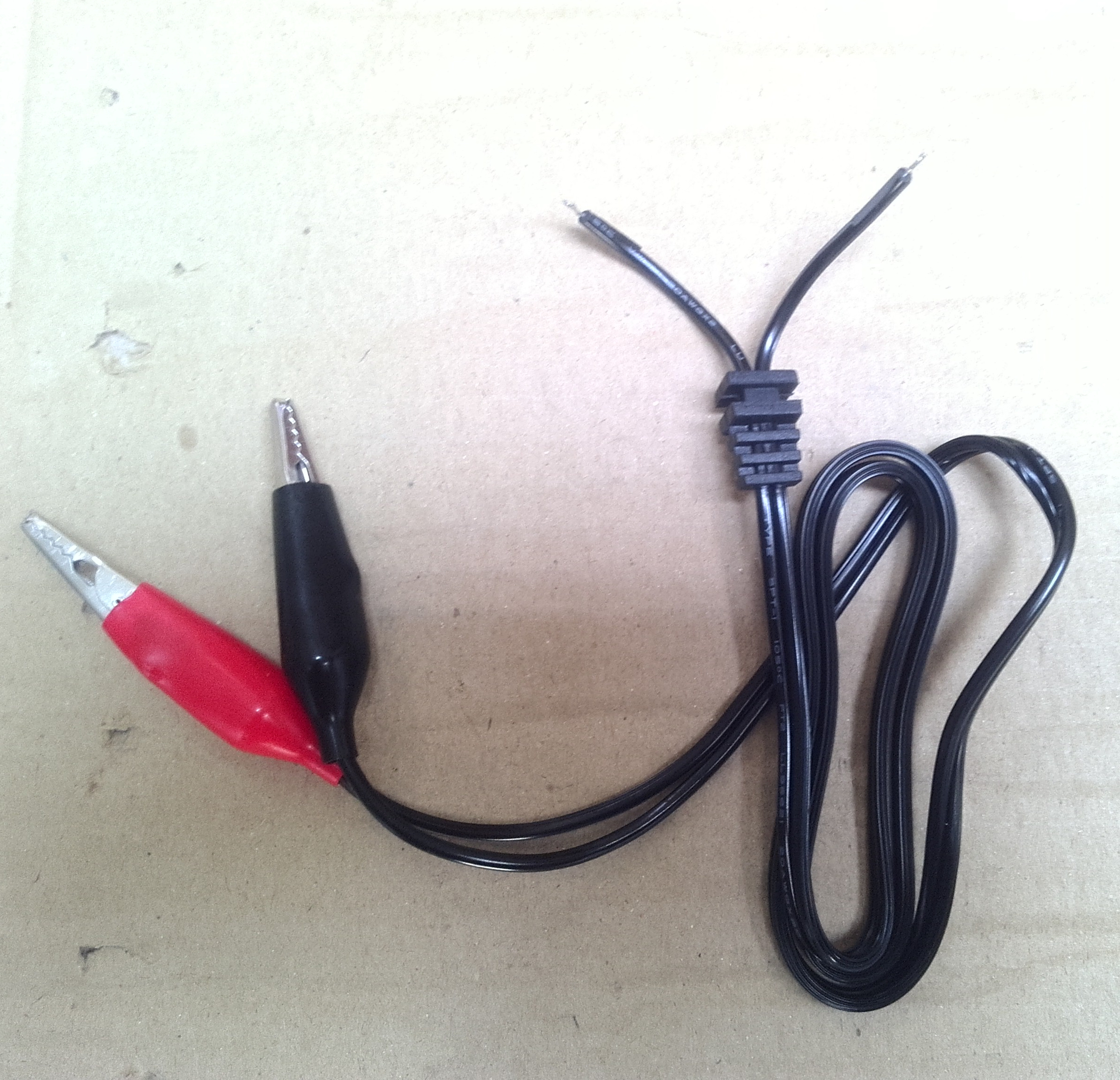 平行線帶夾 鳄魚夾 電線帶夾子 充電器輸出線0.7mi在類目 3C數碼配件, 電子元器件市場, 線材/線類, 電源線中 - 來自Buy2taobao.com提供專業的淘寶代購服務