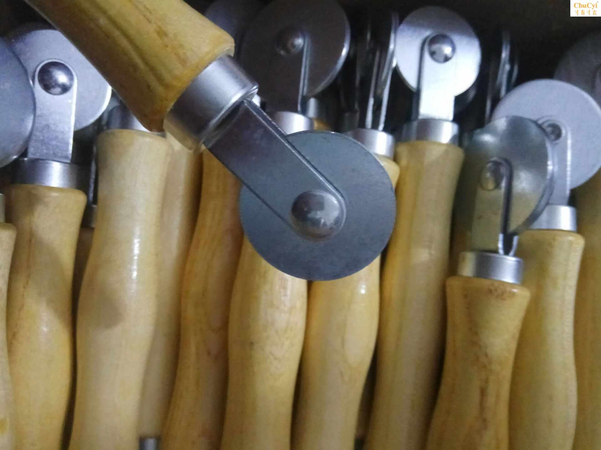 沙窗压沙轮换沙窗工具 家用纱安装工具窗纱专业压轮纱网木柄压轮|ruв категории основы строительных материалов, бытовой техники, окно с аксессуары, шкив - от Buy2taobao.com для оказания профессиональной услуги покупки агента Taobao