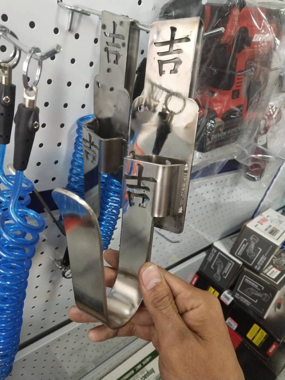 电动扳手挂钩不锈钢木工架子工专用挂钩腰包挂架多功能挂钩安全绳|ruв категории оборудование/инструменты, электрический инструмент, электрический ключ, воздействие гаечный ключ - от Buy2taobao.com для оказания профессиональной услуги покупки агента Taobao