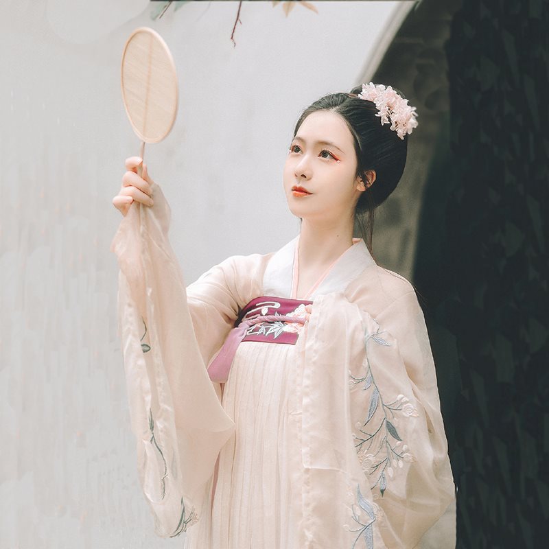 汉服女齐胸襦裙大袖衫中国风学生套装广袖清新淡雅仙女 日常古装在类目 女装/女士精品, 唐装/民族服装/舞台服装, 民族服装/舞台装中 - 来自Buy2taobao.com提供专业的淘宝代购服务
