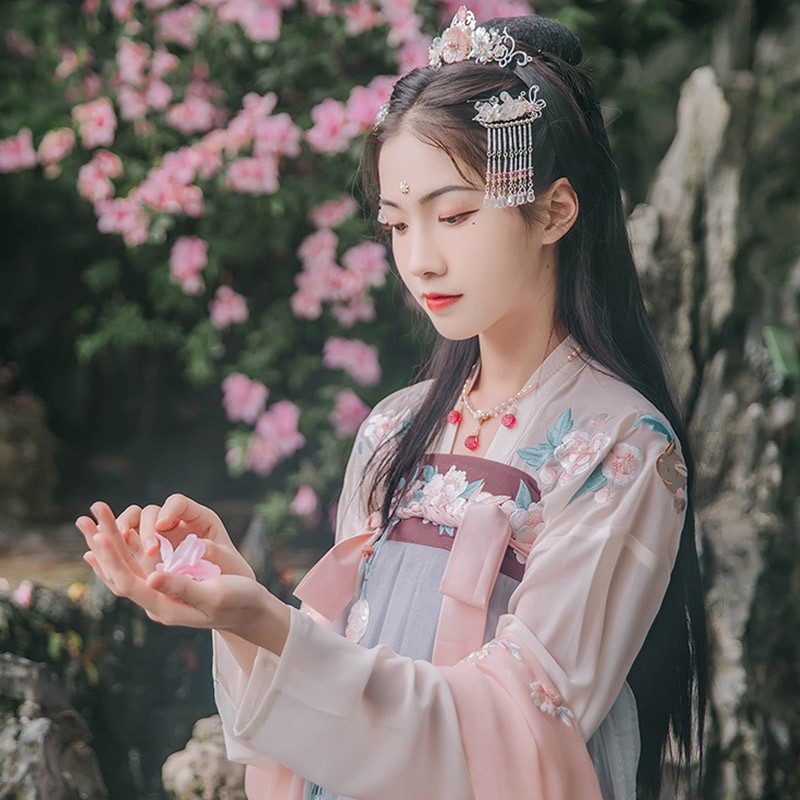 .Hanfu shoes Antiquity Hanfu Bana series ancient costume Hanfu Ultra cents Elegant and quiet studentin the Women's clothing/Boutique , Costume/National costume/Stage costumes , National costume/Costumes category - from Buy2taobao.com to provide professional Taobao agent buy service