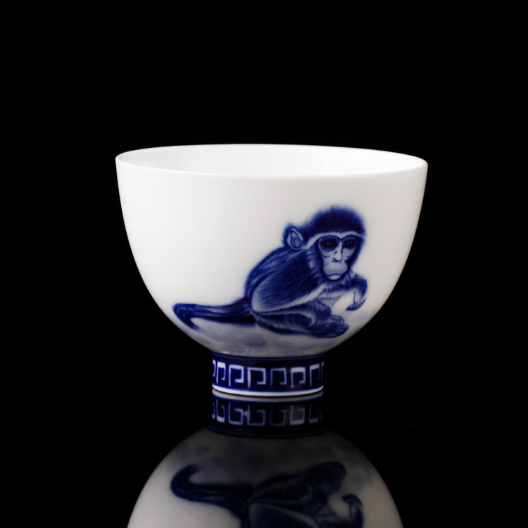 【天青色烟雨】景德镇手拉坯青花茶杯 精工手绘 生肖主人杯 猴|msdalam kategori pinggan mangkuk, set teh, Cup - dari Buy2taobao.com untuk memberikan perkhidmatan ejen Taobao profesional membeli