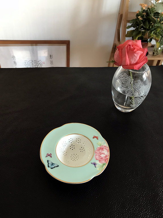 礼品礼物 现货 礼盒装 Royal Albert 米兰达 绿色骨瓷茶漏|msdalam kategori pinggan mangkuk, set teh, penapis teh - dari Buy2taobao.com untuk memberikan perkhidmatan ejen Taobao profesional membeli