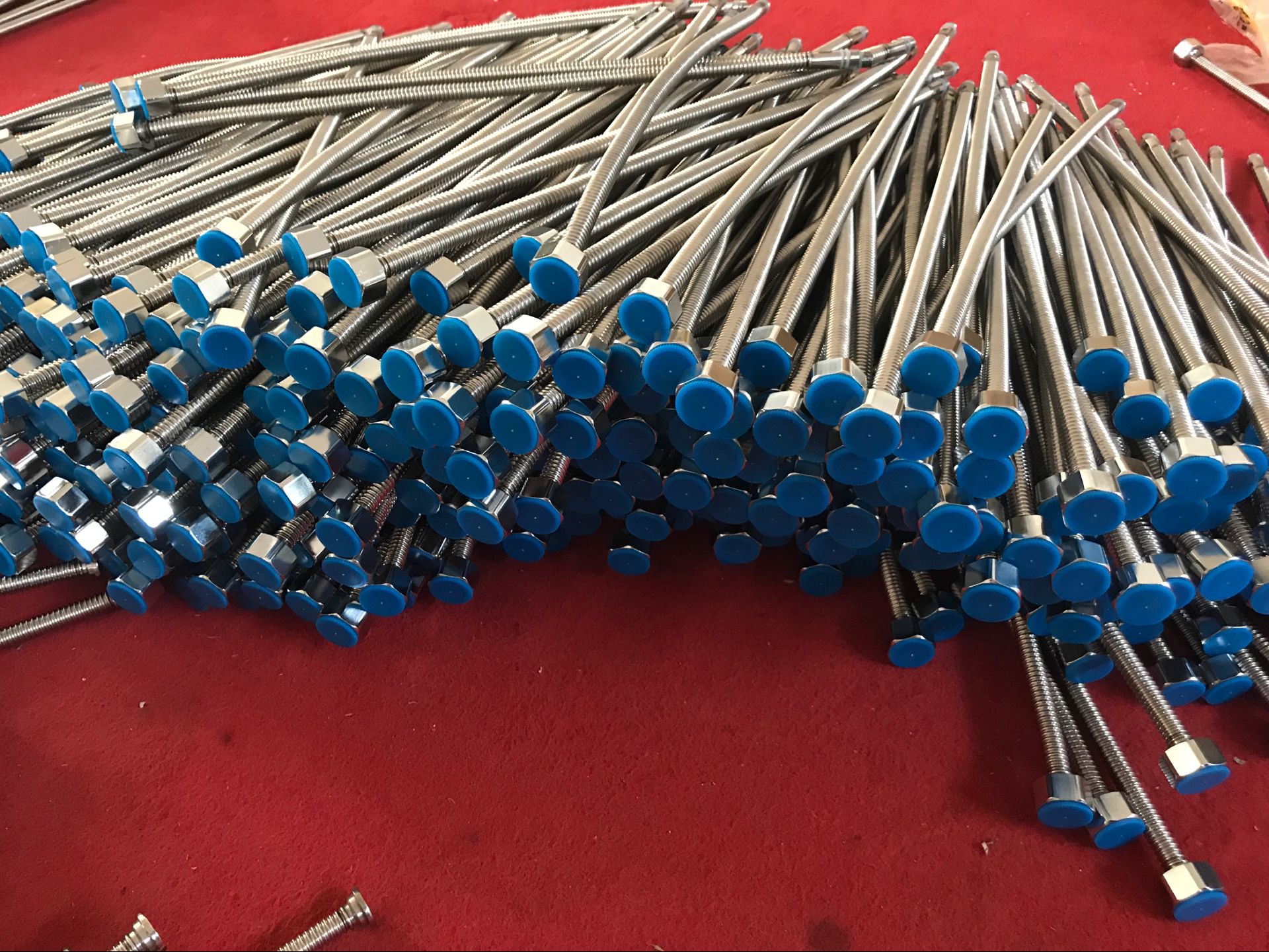 304不锈钢波纹管4分单头尖嘴上水管金属软管冷热水龙头防爆进水管|msdalam kategori keluarga memasang ibu, kelengkapan peribadi, aksesori bilik mandi, hos air - dari Buy2taobao.com untuk memberikan perkhidmatan ejen Taobao profesional membeli
