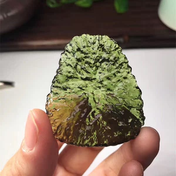 正品捷克陨石吊坠 随型吊坠 绿陨石 玻璃陨石挂坠能量石消磁在类目 饰品/流行首饰/时尚饰品新, 项坠/吊坠中 - 来自Buy2taobao.com提供专业的淘宝代购服务