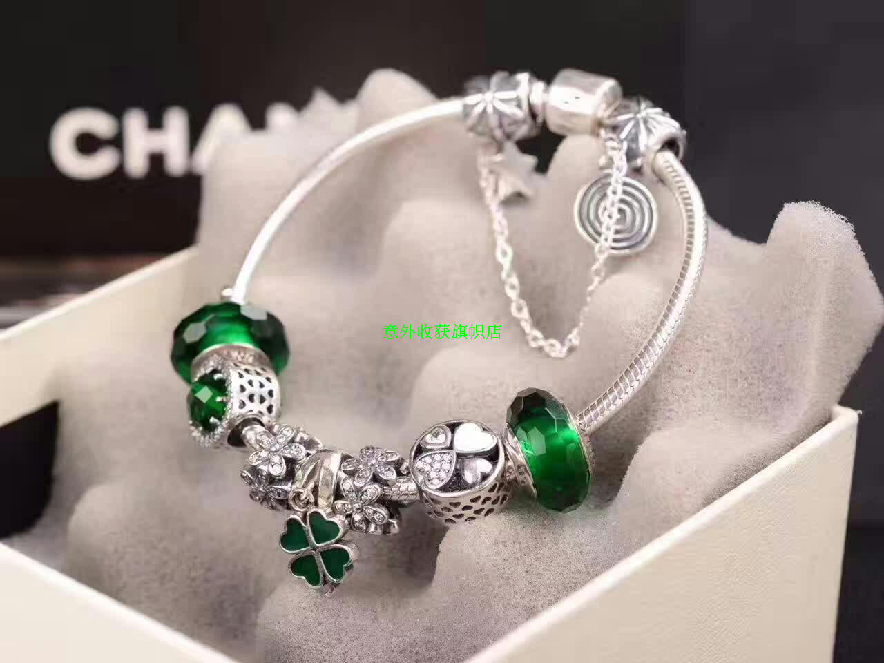 Korean version of the new 925 Sterling Silver fashion Bracelet Bracelet 1 1. Crafted with precisionin the Accessories/Fashion Jewelry, Bracelets category - from Buy2taobao.com to provide professional Taobao agent buy service