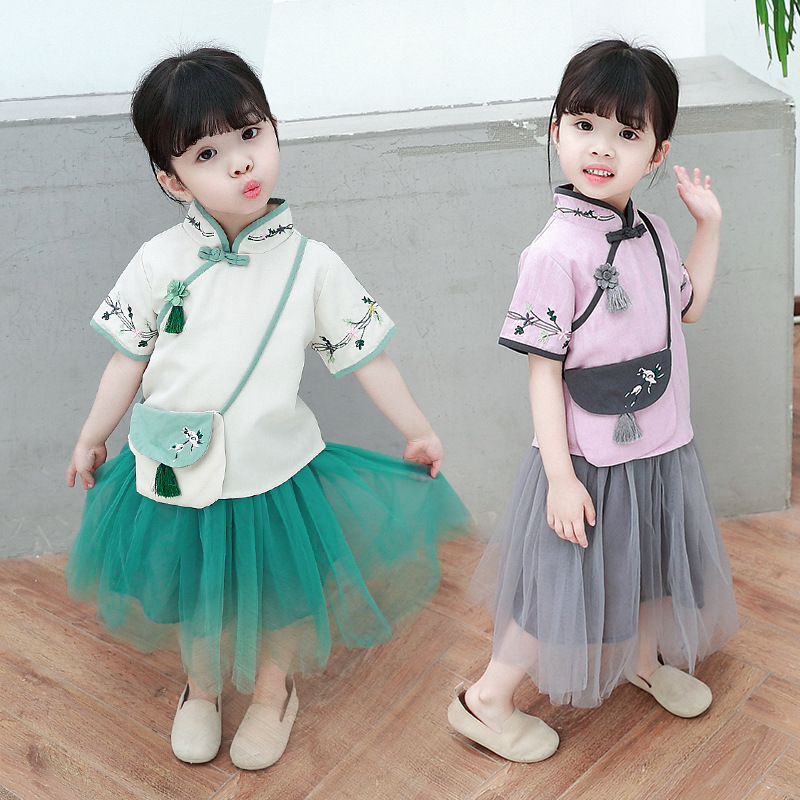 糖果2019年夏季新款民族风连衣裙女童宝宝背包复古套裙短袖汉服裙在类目 童装/婴儿装/亲子装, 儿童旗袍/唐装/民族服装, 唐装中 - 来自Buy2taobao.com提供专业的淘宝代购服务