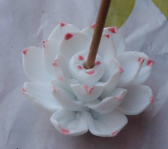 ceramics Lotus Lotus rose Tower incense Sandalwood Aloe Tibetan incense Xiangjian Incense make offerings to Buddha Worship Sacrificein the Home accessories , Vaporizer category - from Buy2taobao.com to provide professional Taobao agent buy service