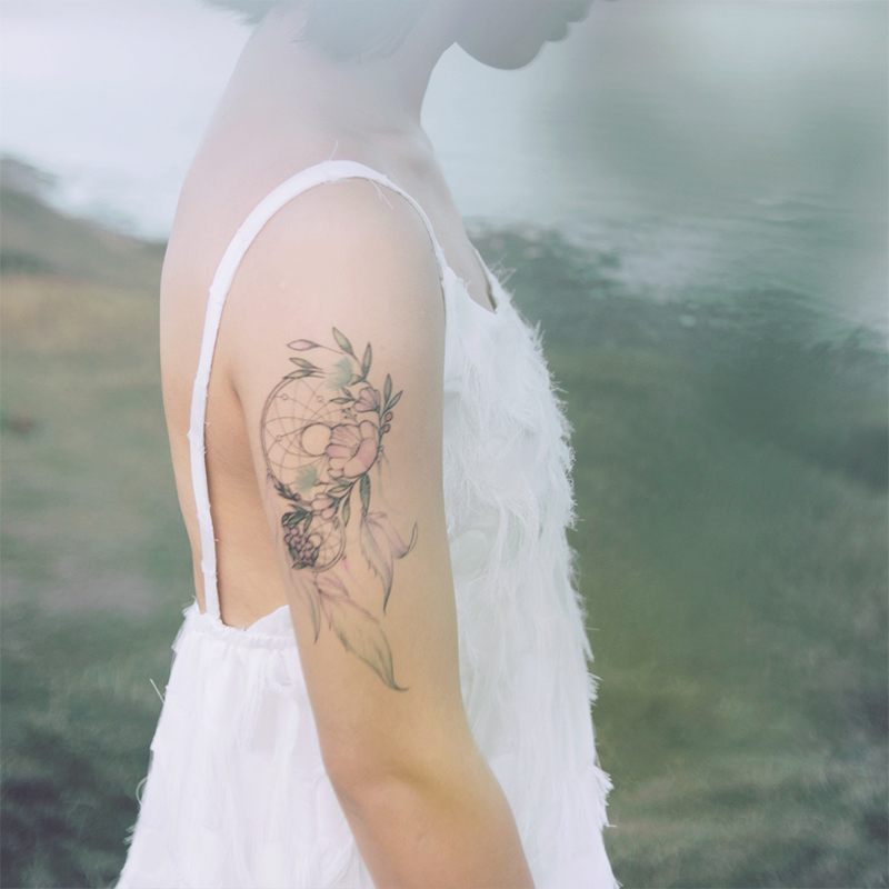 Rose girl Original Flower arm Tattoo sticker colour Dream catcher waterproof Lasting fresh tattooin the Makeup/Perfume/Beauty tools , Body painting category - from Buy2taobao.com to provide professional Taobao agent buy service