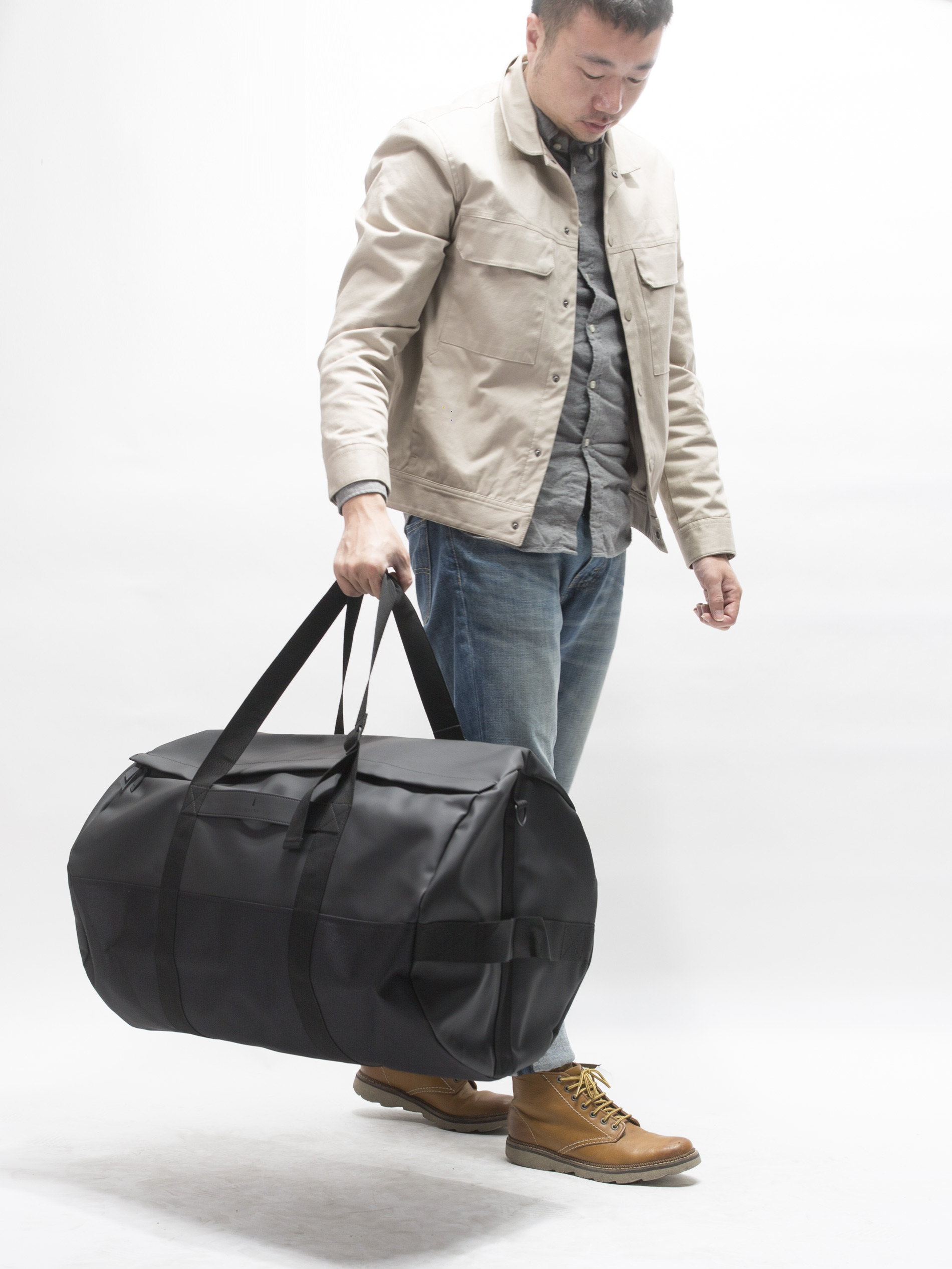 Rains丹麦Travel Duffel 超大旅行手提包 单肩斜挎包 顺丰包邮|msdalam kategori beg sukan/pakej luar/Fitting, Satchel/beg/pakej percutian - dari Buy2taobao.com untuk memberikan perkhidmatan ejen Taobao profesional membeli