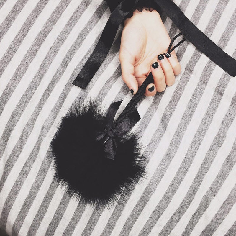sexy Liaobo Tease stick Auntie H-006 black parts Underwear Accessories Feather Stickin the Lingerie/Men's underwear/Tracksuit , Underwear Accessories category - from Buy2taobao.com to provide professional Taobao agent buy service