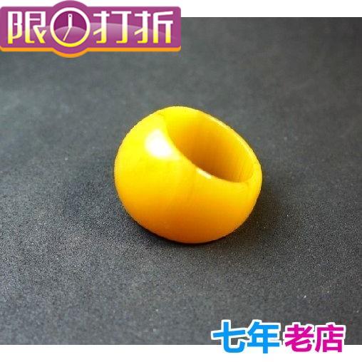 中东优品天然鸡油黄蜜蜡戒指琥珀血珀指环血珀男女大气宽边情侣戒在类目 珠宝/钻石/翡翠/黄金, 天然琥珀(新), 手饰中 - 来自Buy2taobao.com提供专业的淘宝代购服务