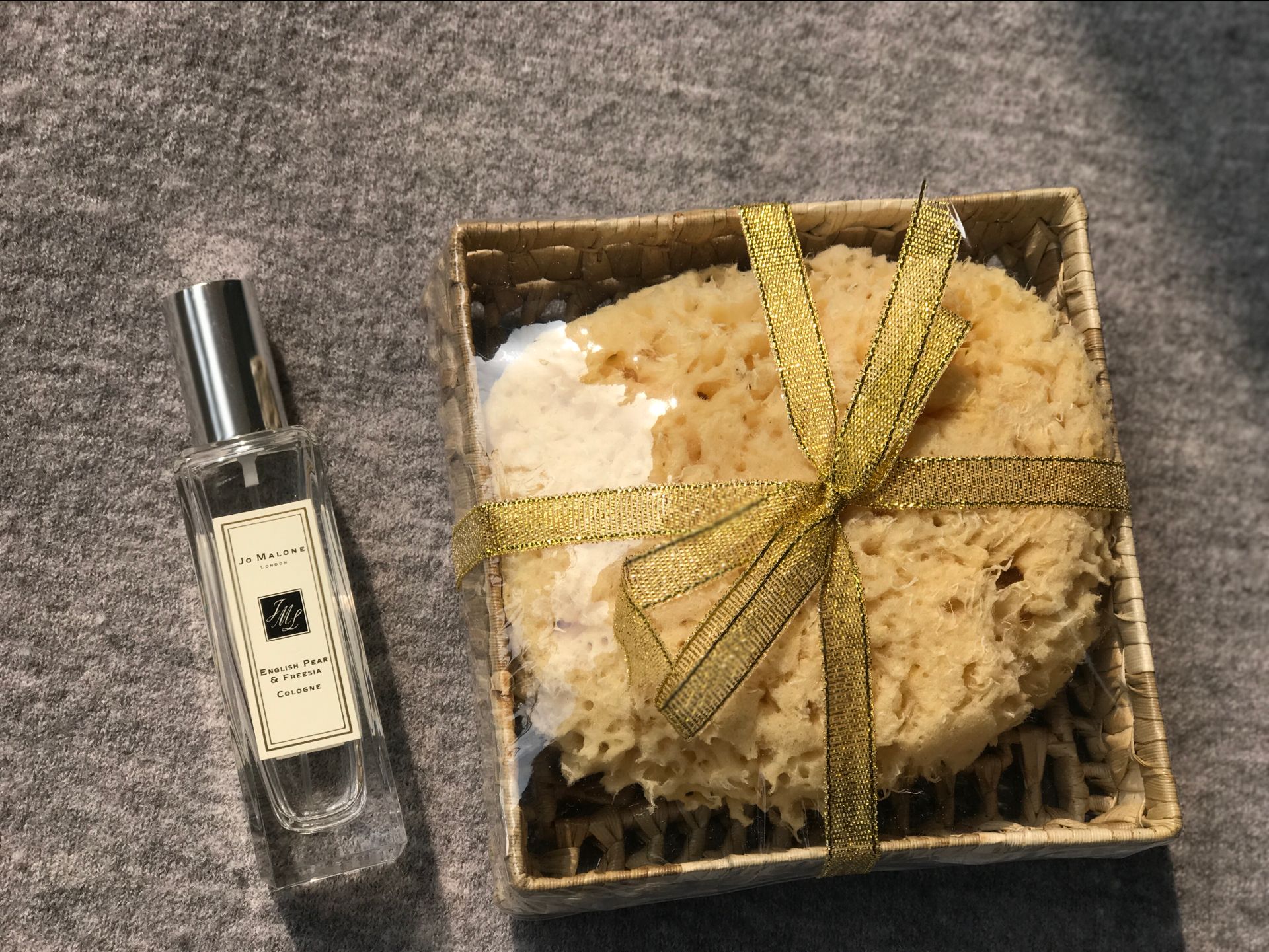 菲律賓長灘島海綿深海海綿洗澡沐浴防黴蜂窩海綿寶寶可用在類目 彩妝/香水/美妝工具, 其他美容工具, 化妝/美容工具中 - 來自Buy2taobao.com提供專業的淘寶代購服務