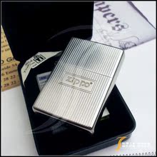 原装正版ZIPPO打火机 2001年首版纯钛竖纹110ST月份C 经典款