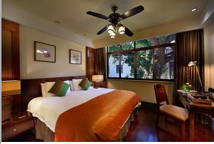 Putuo hotel Stay Reservations Zhoushan Visit Putuo Radisson Manor senior King bed roomin the Cheap Hotels/Inn features/Apartment Hostel , Hotel Inn category - from Buy2taobao.com to provide professional Taobao agent buy service