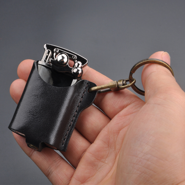 手工缝制 首领chief 煤油打火机 专用 牛皮保护套 包邮在类目 ZIPPO/瑞士军刀/眼镜, 品牌打火机及配件, 其它, 煤油打火机中 - 来自Buy2taobao.com提供专业的淘宝代购服务