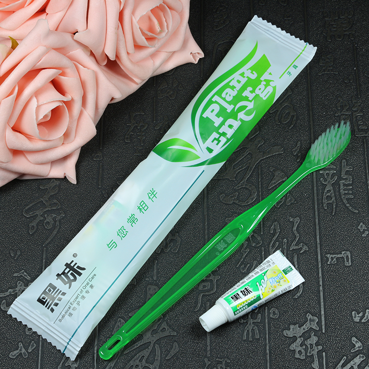 黑妹二合一牙具 宾馆酒店客房用品一次性牙膏软毛牙刷黑妹套装|ruв категории туалетные чище/санитарно - гигиенических салфеток/бумага/Ароматерапия, шампунь/человек чистой, полости рта, щетка/Устные чистящие средства - от Buy2taobao.com для оказания профессиональной услуги покупки агента Taobao
