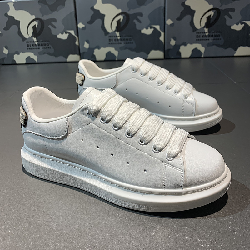Fast summer new pattern personality Men's Shoes Embroidery Little bee genuine leather Pure skin White shoes Trend fashion spirit Guyin the Men's Shoes, Low shoes category - from Buy2taobao.com to provide professional Taobao agent buy service