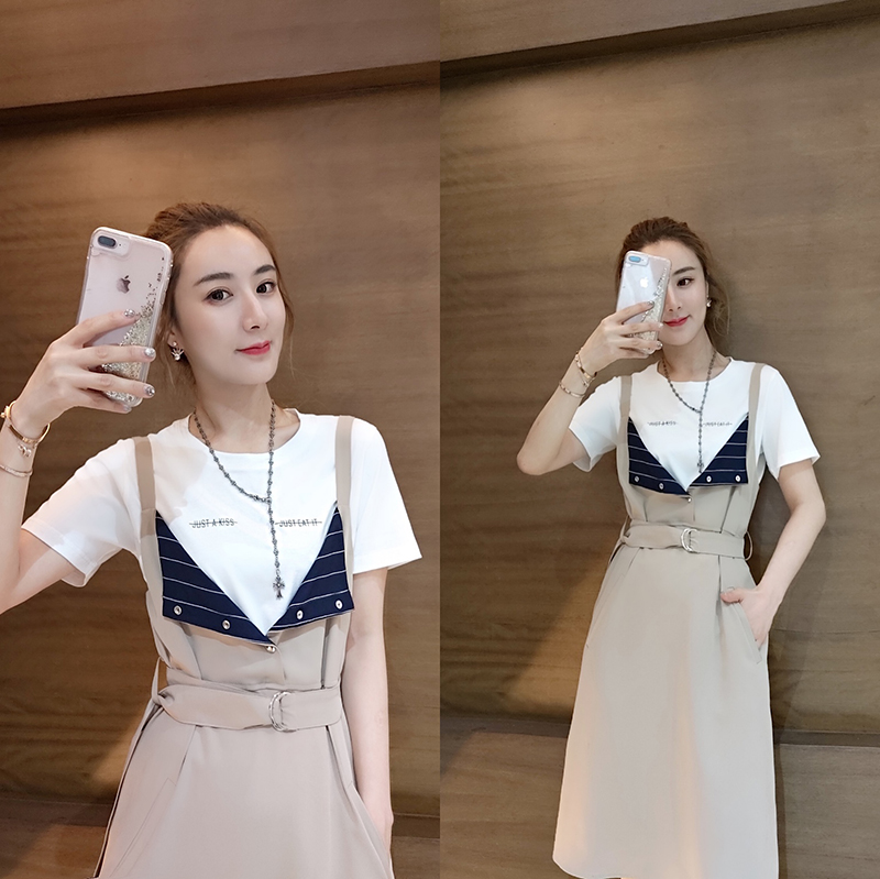 气质卡其色风衣风格背带裙(单背带裙不带t) CSS006734在类目 女装/女士精品, 半身裙中 - 来自Buy2taobao.com提供专业的淘宝代购服务