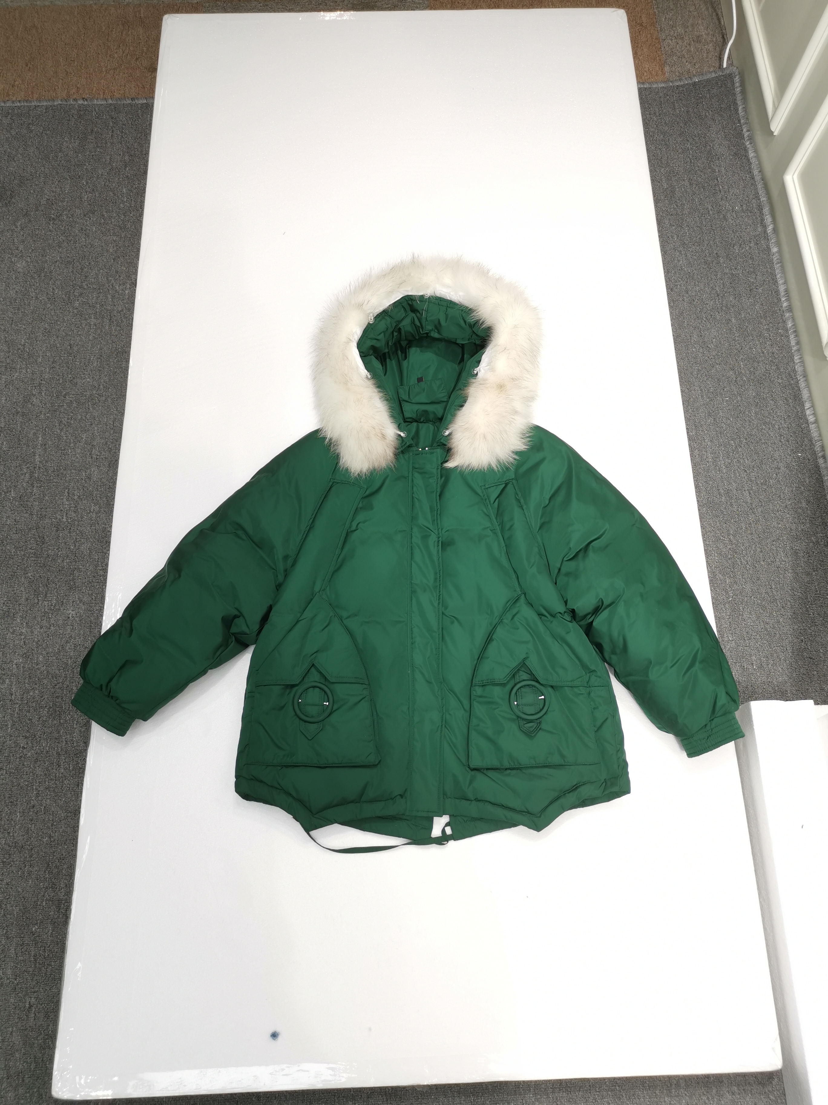 Pentagon heartin the Women's clothing/Boutique , Down category - from Buy2taobao.com to provide professional Taobao agent buy service