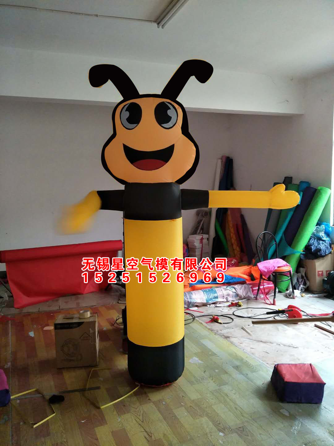 定制果园招手小蜜蜂充气卡通蜂蜜气模动物模型行走人偶挥手公仔|ruв категории фестиваль товаров/подарок, надувной товаров - от Buy2taobao.com для оказания профессиональной услуги покупки агента Taobao