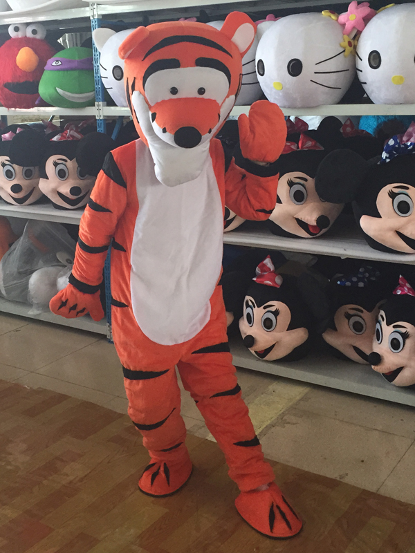 Cartoon Cartoon Winnie the Pooh doll Doll clothing adult show Tigger Little Tiger imagein the Play mode/Anime/Periphery/cos/Board games , Cosplay Apparel/Props/Service , COSPLAY Fitting/Props/Doll clothes category - from Buy2taobao.com to provide professional Taobao agent buy service