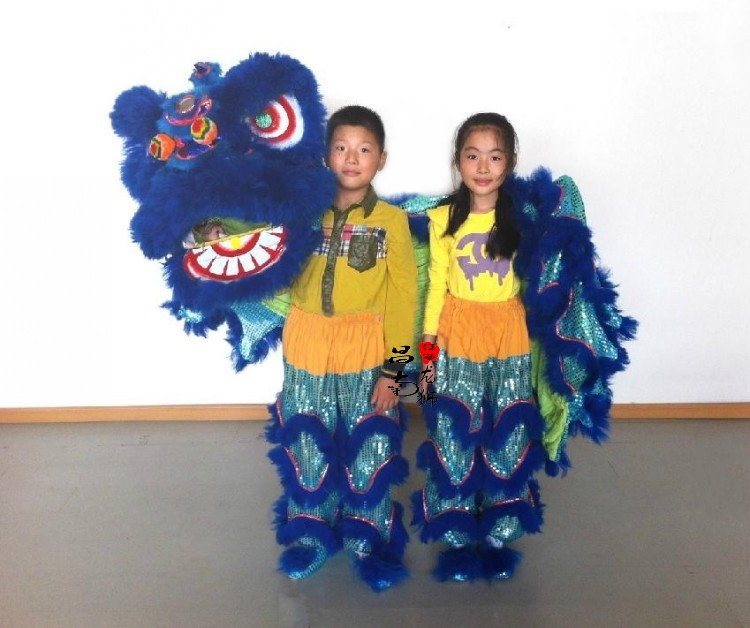 gules,yellow,blue,green children Lion Lion's Head Pure wool Double children Southern Lion Lion Special Offerin the Sports/Yoga/Fitness/Fans supplies , Shuttlecock/Diabolo/Folk movement , More folk sporting goods category - from Buy2taobao.com to provide professional Taobao agent buy service