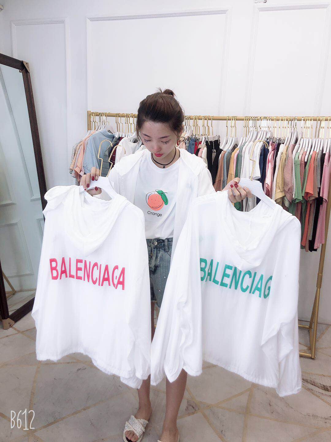 5.21防曬衣服女字母圖案在類目 女裝/女士精品, 短外套中 - 來自Buy2taobao.com提供專業的淘寶代購服務