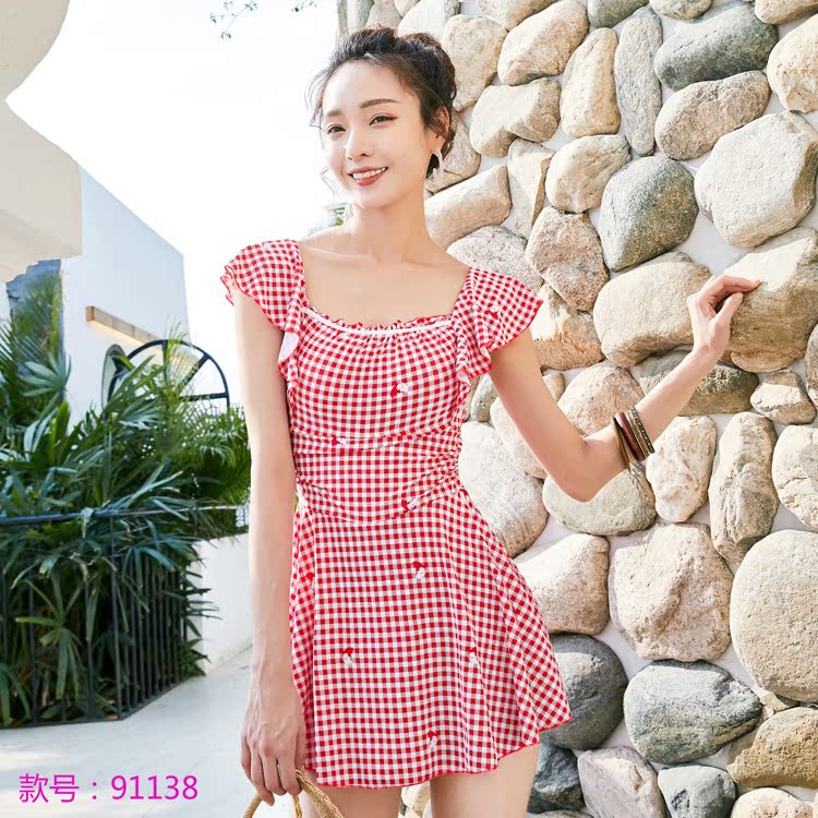 新款采菲泳衣女甜美时尚文艺小格子清新学生遮肚显瘦连体裙式泳装在类目 运动/瑜伽/健身/球迷用品, 游泳, 连体泳衣中 - 来自Buy2taobao.com提供专业的淘宝代购服务