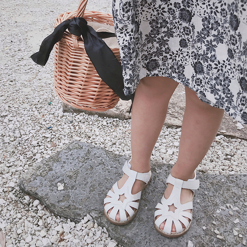 2019 summer new pattern Korean Edition star Patent leather Princess shoes girl Baotou Foot Sandals baby Children's shoesin the Shoes/Baby Shoes/Parent-child shoes , Sandals category - from Buy2taobao.com to provide professional Taobao agent buy service