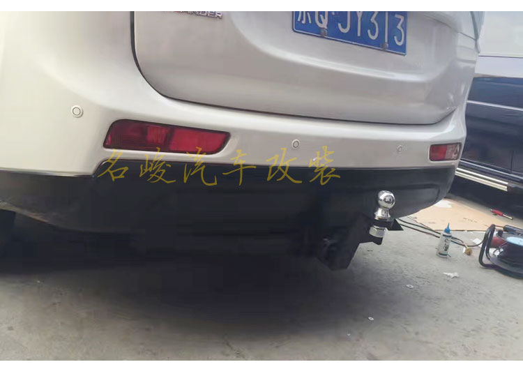 三菱新款欧蓝德 拖钩拖车钩流氓钩欧式后拖杠后拖钩在类目 汽车/用品/配件/改装, 汽车零配件, 保险杠中 - 来自Buy2taobao.com提供专业的淘宝代购服务