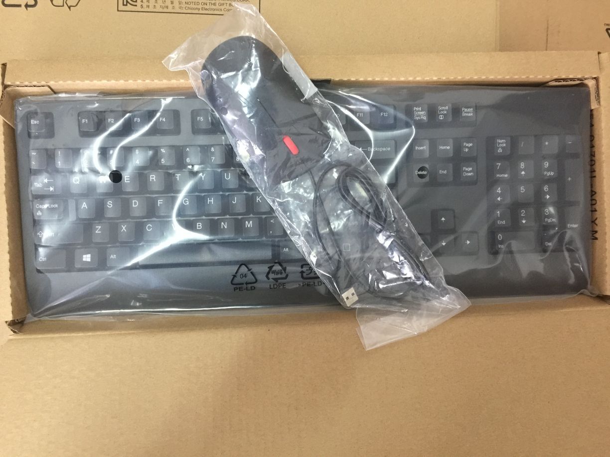 Lenovo disassemble KB-1701 SK -8817 PS2 Wired keyboard EMS-537 USB Mouse setin the Computer Hardware/Monitor/Computer Peripherals , Keyboards category - from Buy2taobao.com to provide professional Taobao agent buy service