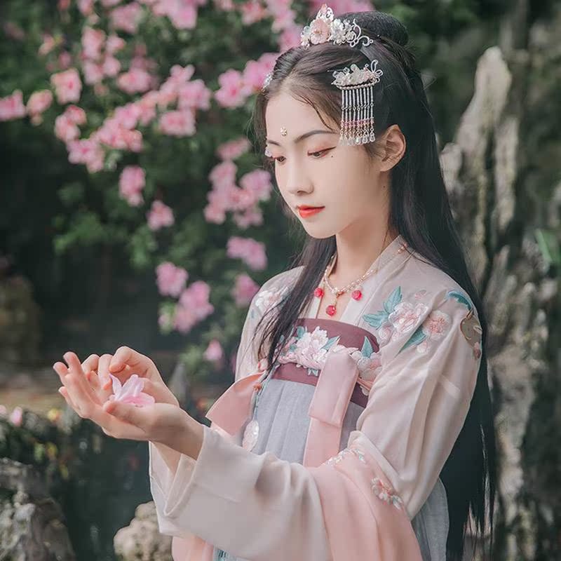 Hanfu cherry blossoms Xian Qi Elegant Chinese style Improvement Ruskirt ancient costume student Antiquity Women's wearin the Women's clothing/Boutique , Costume/National costume/Stage costumes , National costume/Costumes category - from Buy2taobao.com to provide professional Taobao agent buy service