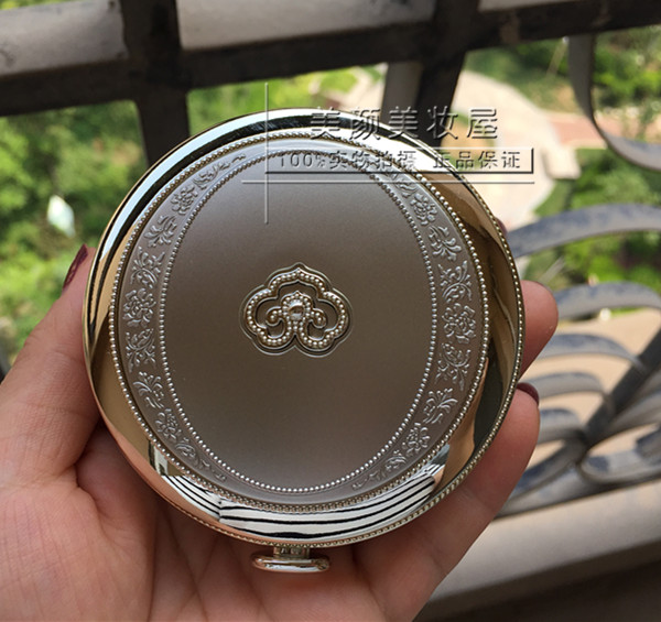 现货包邮 WHOO/后 拱辰享 雪 无瑕净白防晒粉饼13g在类目 彩妆/香水/美妆工具, 粉饼中 - 来自Buy2taobao.com提供专业的淘宝代购服务