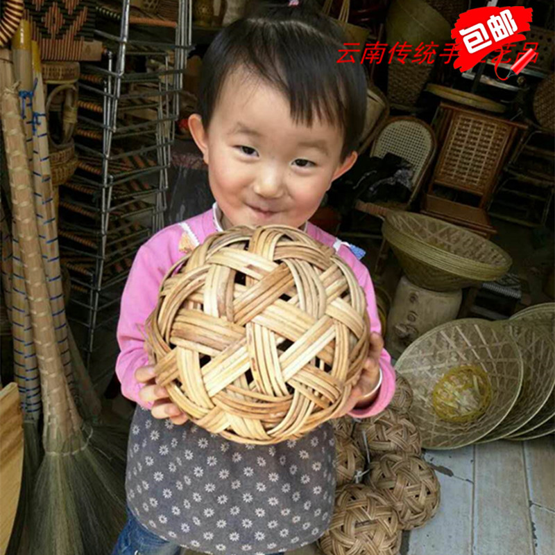 蹴鞠 球兒童手工藤球幼兒園足球 藤蔑球裝飾繡球表演球藤蔑球包郵在類目 特色手工藝, 其他特色工藝品中 - 來自Buy2taobao.com提供專業的淘寶代購服務